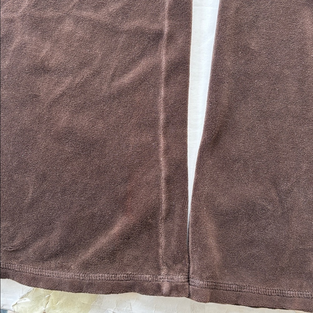 Vintage Juicy Couture Velour Y2k Tracksuit Pant USA Flare Snapback Pockets Brown - Picture 10 of 17